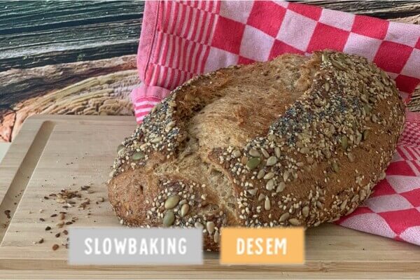  Tarwebrood donker met multizaden (desem en gist)